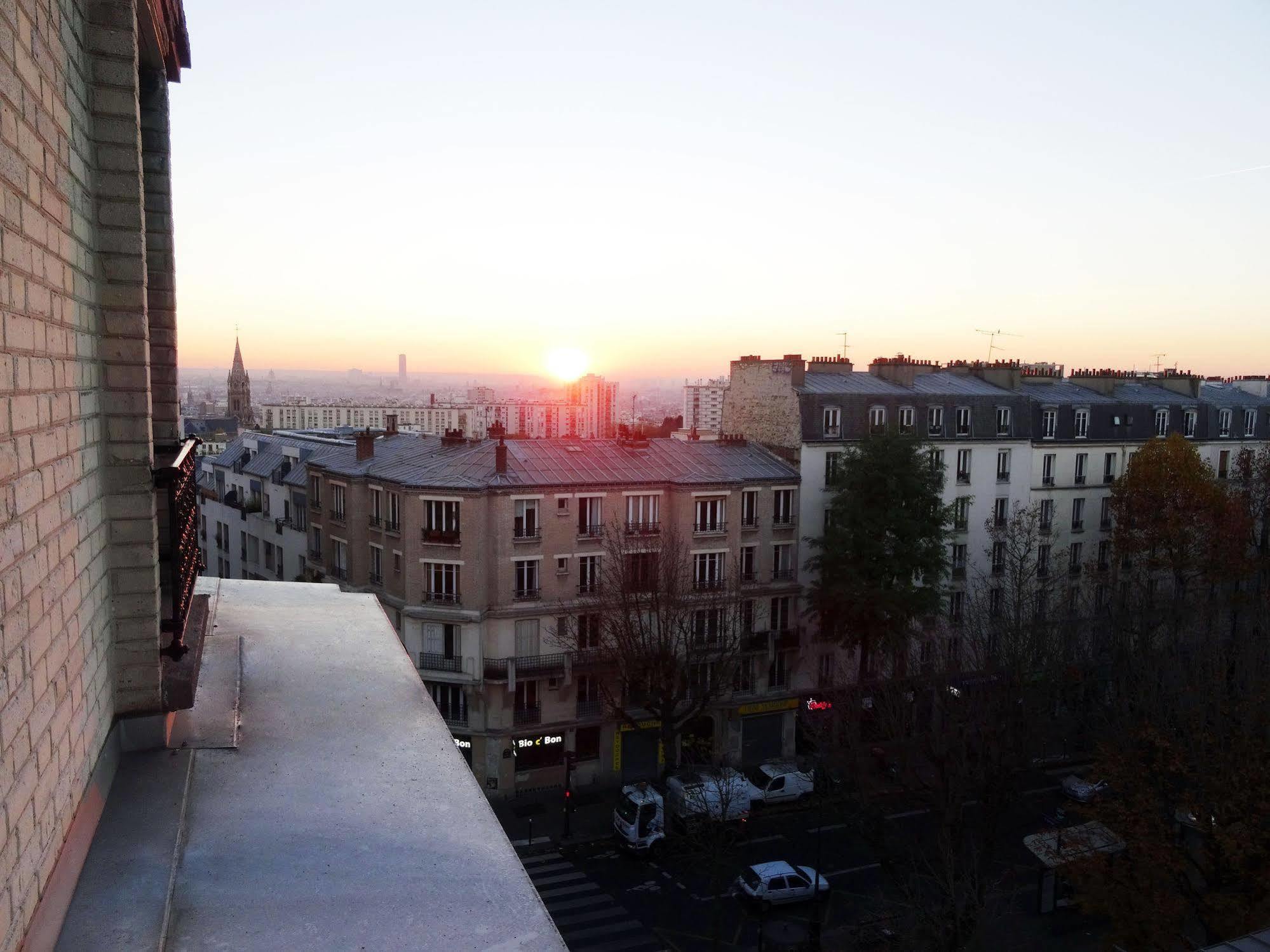 Hotel Ermitage 巴黎 外观 照片 Sunset over Paris