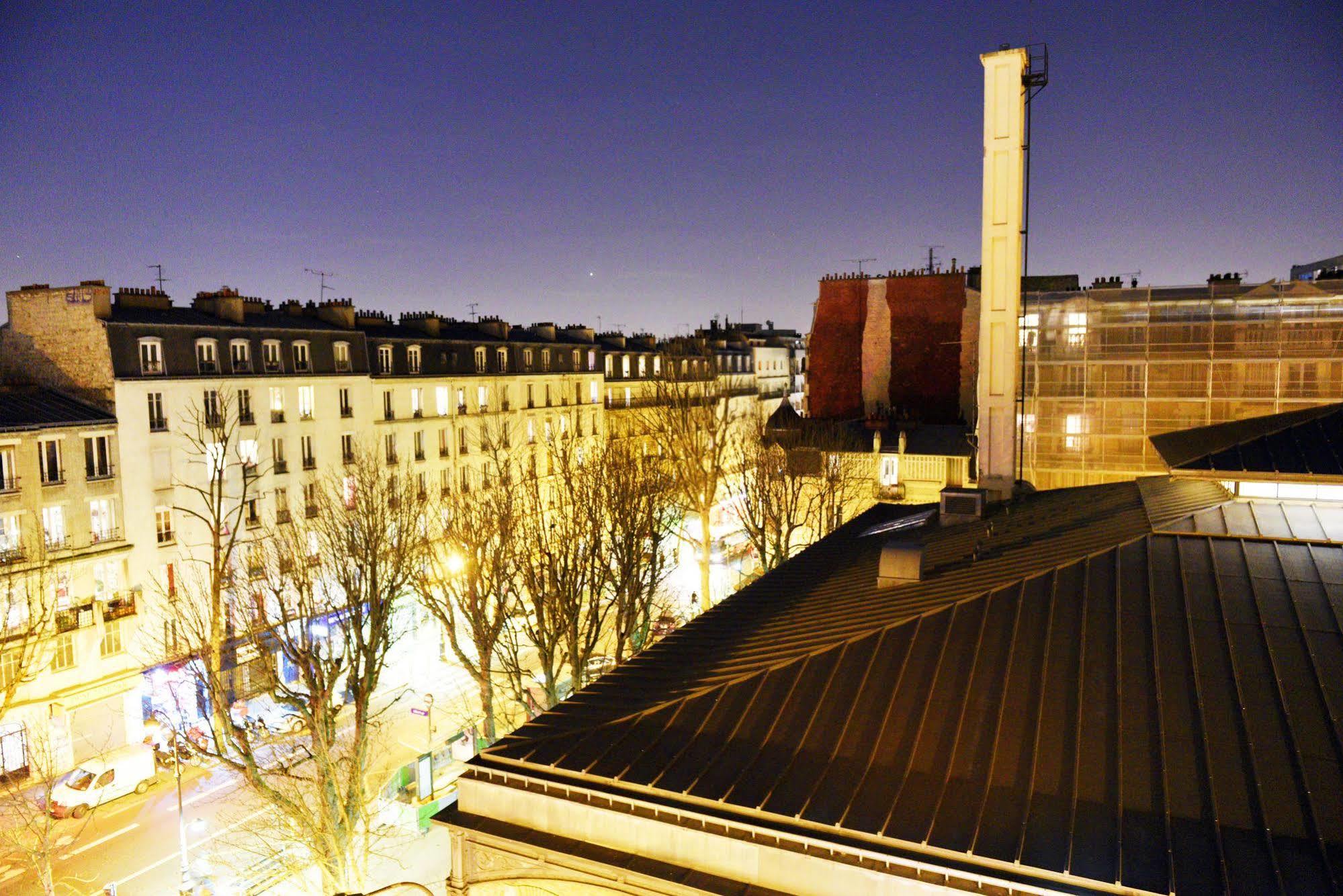 Hotel Ermitage 巴黎 外观 照片 View of the 13th arrondissement